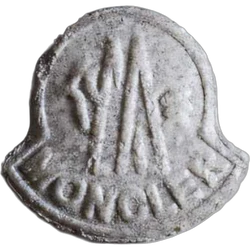 Moncler pill