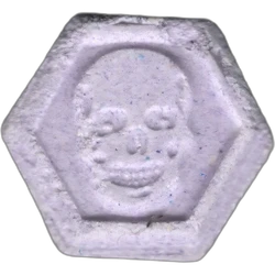 Purple Philipp Plein ecstasy pill (XTC) — Caffeine 7mg — Sevilla, Spain