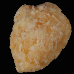 Tabletka Amphetamine (13%); Caffeine (55%); MDMA (0.4%)