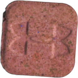 Pink Under Armour ecstasy pill (XTC) — MDMA 138mg — Barcelona, Spain