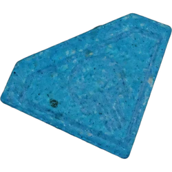 Blue Punisher ecstasy pill (XTC) — MDMA 145mg; M-α-HMCA eine genaue Mengenbestimmung wurde nicht vorgenommen. Durch einen Vergleich der Signalintensitäten von MDMA und M-α-HMCA bei der Analyse der Tablette ist davon auszugehen, dass die Menge des M-α-HMCA bei etwa 5 bis 10% der festgestellten MDMA-Menge liegt. Das entspricht etwa 7 bis 15mg M-α-HMCA-Hydrochlorid. — Berlin, Germany
