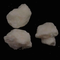 Tabletka Amphetamine (2%); Caffeine (47%); Benzoylecgonine (1%); Tetramisole (0.1%)