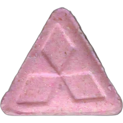 Pink Mitsubishi ecstasy pill (XTC) — MDMA 170mg — Madrid, Spain