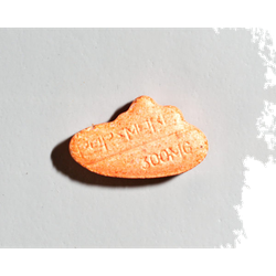 Tabletka MDMA (46mg); Amphetamine (6mg) — 2