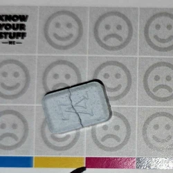 Blue Louis Vuitton ecstasy pill (XTC) — MDMA x1-3 — New Zealand