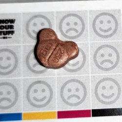 Pink Mickey Mouse ecstasy pill (XTC) — MDMA x2-3 — New Zealand