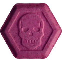 Pink Philipp Plein ecstasy pill (XTC) — MDMA 152mg — Vienna, Austria