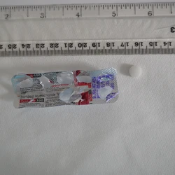White Tramadol Hydrochloride pill — Tramadol — Tower Hamlets (E14), England