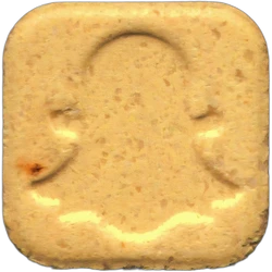 Yellow Snapchat ecstasy pill (XTC) — MDMA 133mg — Madrid, Spain