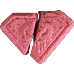 Pink Punisher ecstasy pill (XTC) — MDMA 154mg — Zürich, Switzerland