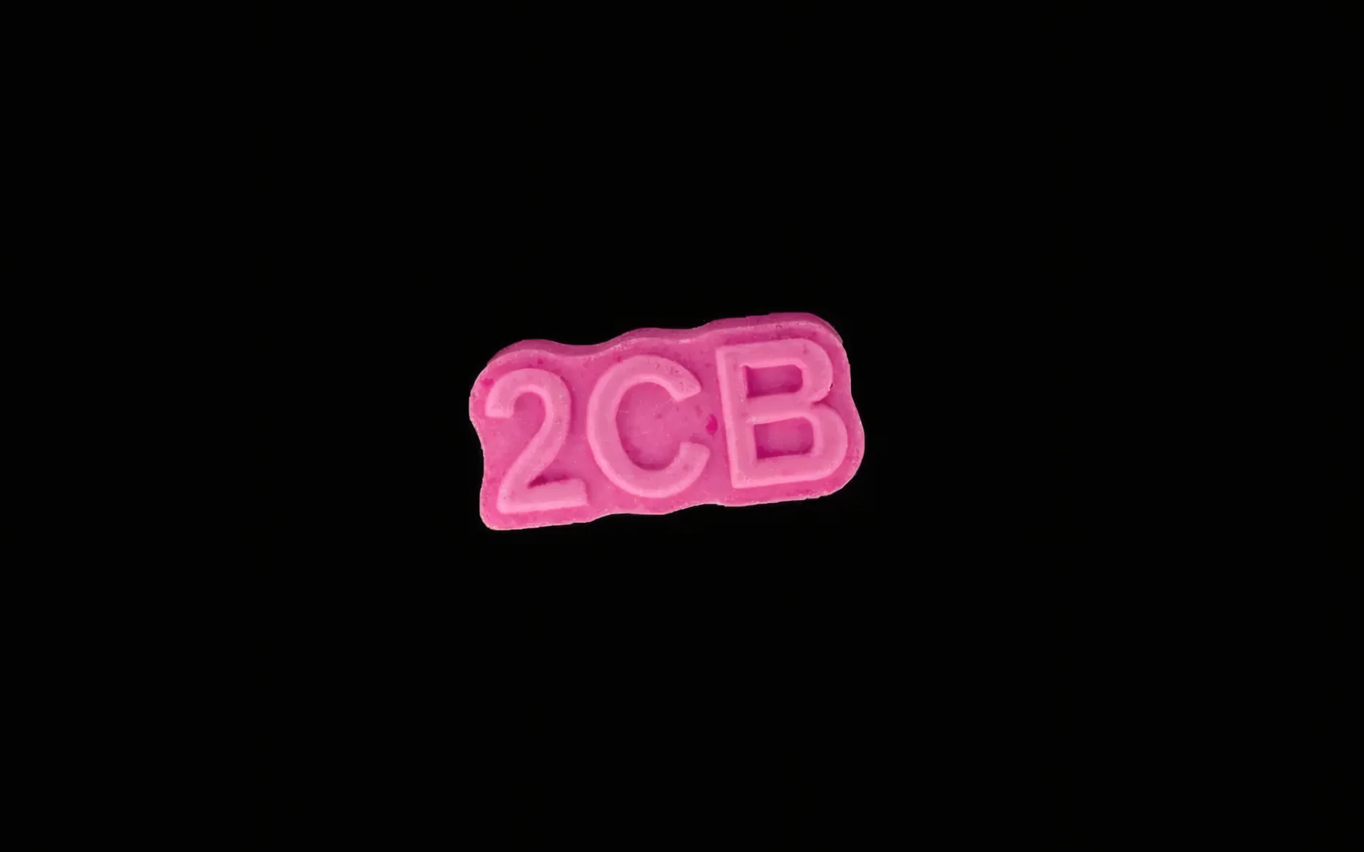 What does 2C-B look like?