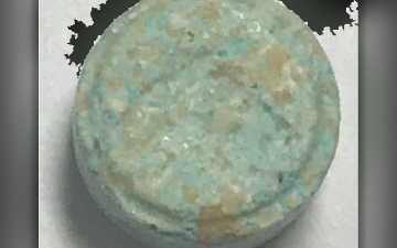 Delfin pills (Ecstasy / MDMA)