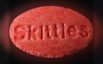 Skittles pills (Ecstasy / MDMA)